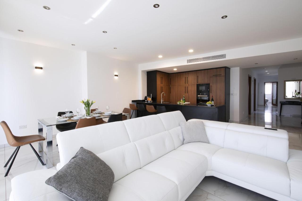 Luxurious 3 Bedroom Apartment With Breathtaking Views - Mmai1-1 St. Julian's Exterior foto