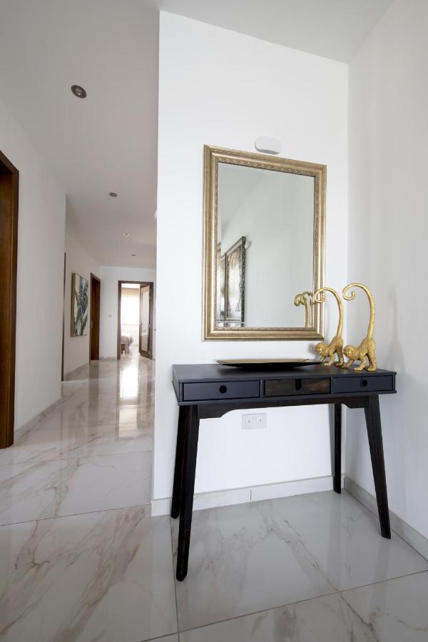 Luxurious 3 Bedroom Apartment With Breathtaking Views - Mmai1-1 St. Julian's Exterior foto